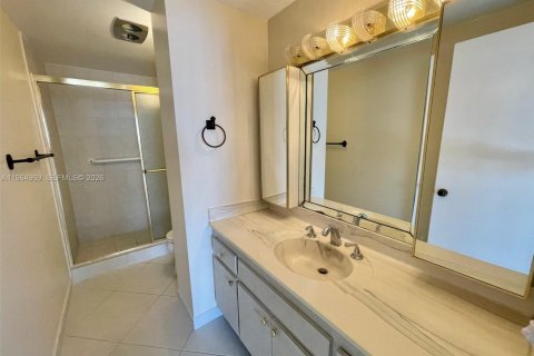 Copropriété à vendre à Hollywood, Floride: 2 chambres, 105.17 m2 № 2027183 - photo 10