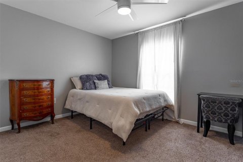 Condominio en alquiler en Tampa, Florida, 2 dormitorios, 75.44 m2 № 1765626 - foto 17