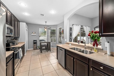 House in Riverview, Florida 3 bedrooms, 161.74 sq.m. № 2104941 - photo 9