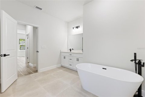 House in Ocala, Florida 4 bedrooms, 173.26 sq.m. № 1771580 - photo 11