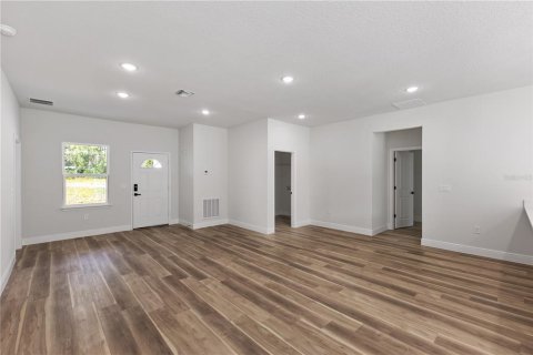 House in Ocala, Florida 4 bedrooms, 173.26 sq.m. № 1771580 - photo 8