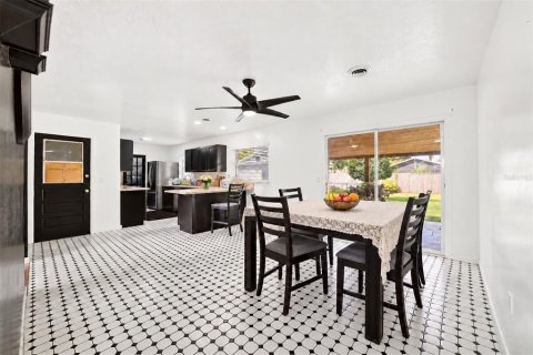 Villa ou maison à vendre à Ocala, Floride: 3 chambres, 131.18 m2 № 2430881 - photo 8