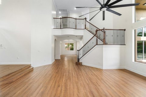 Casa en alquiler en Boynton Beach, Florida, 5 dormitorios, 407.28 m2 № 2261152 - foto 10