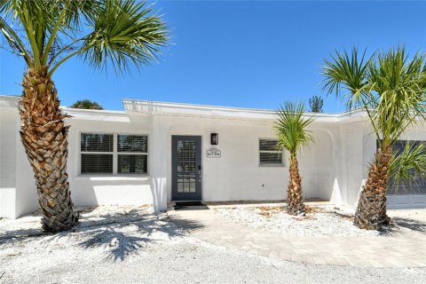 House in Nokomis, Florida 2 bedrooms, 156.35 sq.m. № 1523322 - photo 5