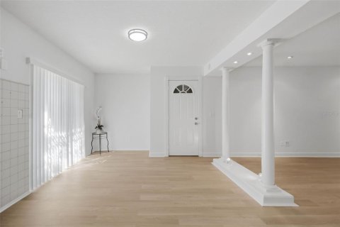 Villa ou maison à vendre à Saint Petersburg, Floride: 3 chambres, 107.4 m2 № 2430818 - photo 13