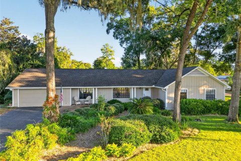 Villa ou maison à Ocala, Floride 4 chambres, 213.58 m2 № 2432702