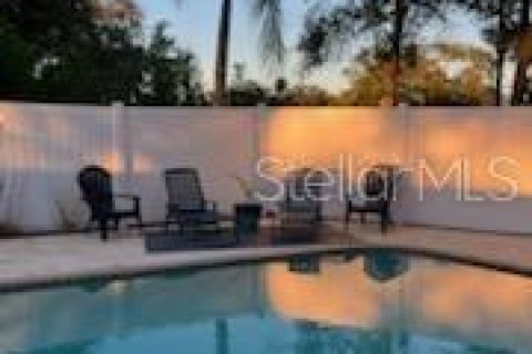 Villa ou maison à louer à Clearwater, Floride: 4 chambres, 174.47 m2 № 2103930 - photo 2