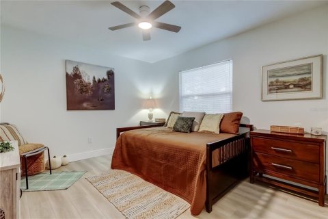 Villa ou maison à louer à Clearwater, Floride: 4 chambres, 174.47 m2 № 2103930 - photo 16