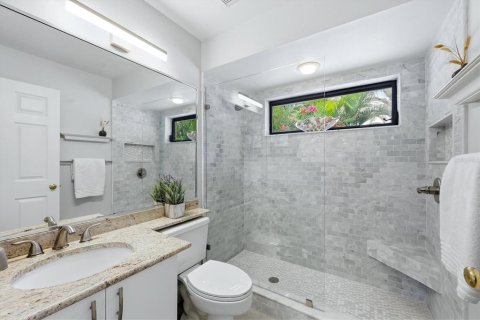 House in Nokomis, Florida 3 bedrooms, 187.85 sq.m. № 2093806 - photo 24