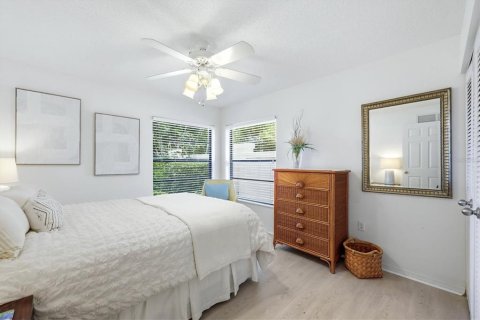 House in Nokomis, Florida 3 bedrooms, 187.85 sq.m. № 2093806 - photo 23