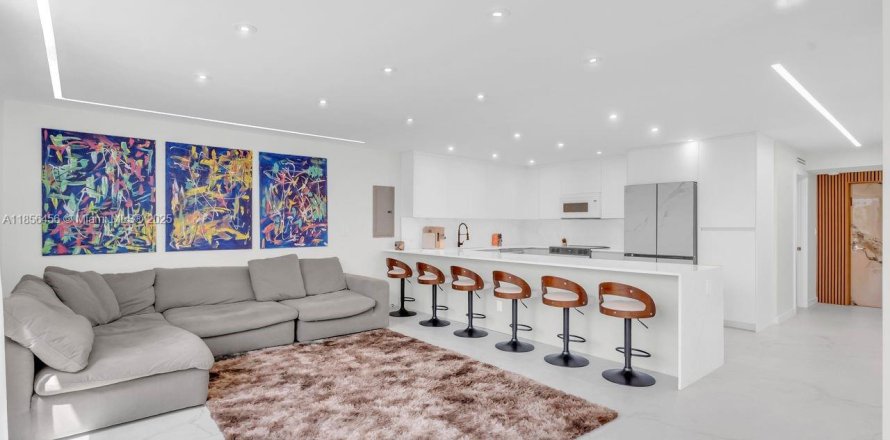 Condo in Aventura, Florida, 4 bedrooms № 1878633