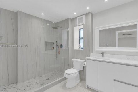 Condo in Aventura, Florida, 4 bedrooms  № 1878633 - photo 14