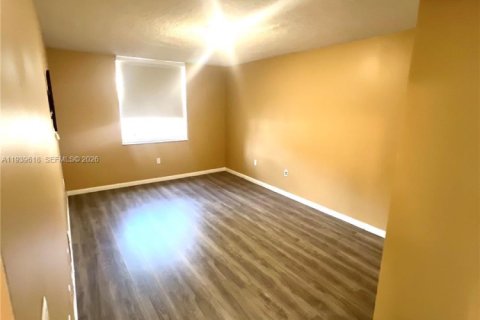 Condominio en venta en Hollywood, Florida, 2 dormitorios, 92.9 m2 № 1997002 - foto 22