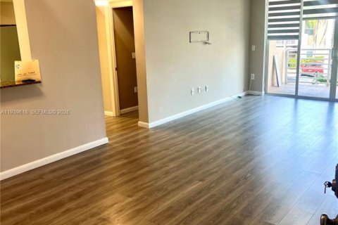 Condominio en venta en Hollywood, Florida, 2 dormitorios, 92.9 m2 № 1997002 - foto 25