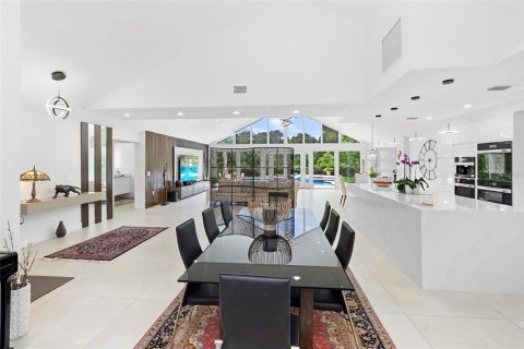 Casa en venta en Orlando, Florida, 4 dormitorios, 252.04 m2 № 1826661 - foto 24