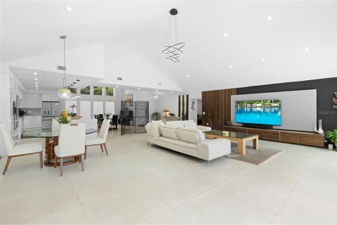 Casa en venta en Orlando, Florida, 4 dormitorios, 252.04 m2 № 1826661 - foto 18