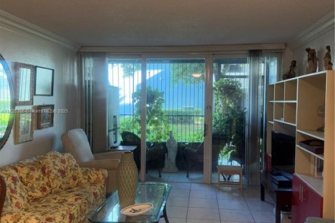 Copropriété à vendre à Miami, Floride: 1 chambre, 56.86 m2 № 1950708 - photo 7