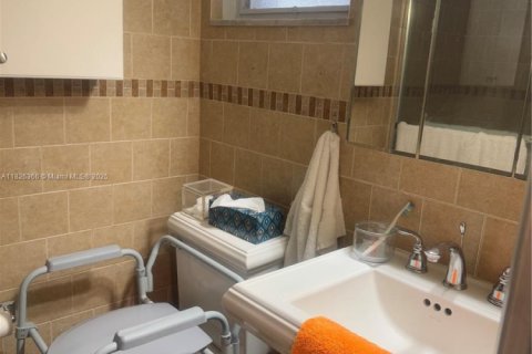 Copropriété à vendre à Miami, Floride: 1 chambre, 56.86 m2 № 1950708 - photo 16