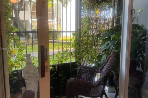 Copropriété à vendre à Miami, Floride: 1 chambre, 56.86 m2 № 1950708 - photo 17
