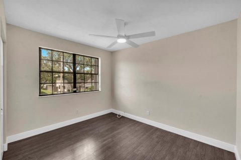 Touwnhouse à louer à Pembroke Pines, Floride: 3 chambres, 129.97 m2 № 2086075 - photo 11