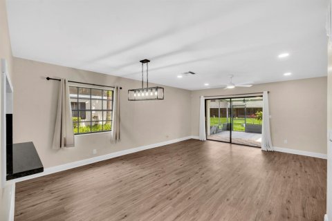 Touwnhouse à louer à Pembroke Pines, Floride: 3 chambres, 129.97 m2 № 2086075 - photo 2