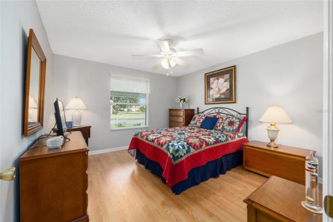 House in The Villages, Florida 2 bedrooms, 106.09 sq.m. № 1905504 - photo 23