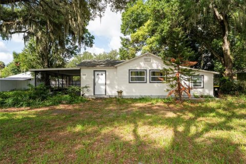 Casa en Auburndale, Florida 3 dormitorios, 78.5 m2 № 2120834