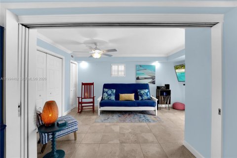 Touwnhouse à vendre à Hollywood, Floride: 4 chambres, 210.42 m2 № 2059310 - photo 27