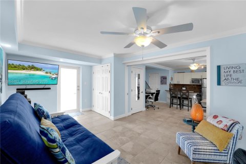 Touwnhouse à vendre à Hollywood, Floride: 4 chambres, 210.42 m2 № 2059310 - photo 28