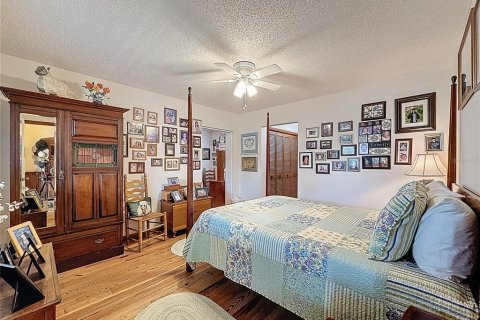 Casa en venta en Palm Harbor, Florida, 4 dormitorios, 238.2 m2 № 1724698 - foto 29