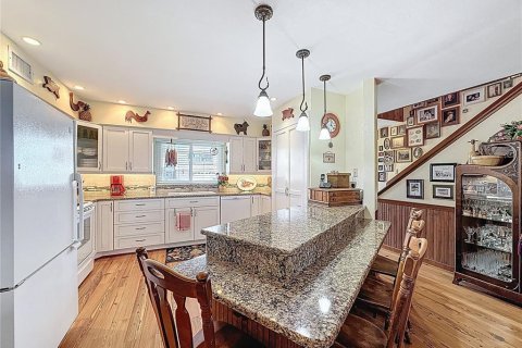 Casa en venta en Palm Harbor, Florida, 4 dormitorios, 238.2 m2 № 1724698 - foto 12