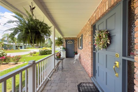 Casa en venta en Palm Harbor, Florida, 4 dormitorios, 238.2 m2 № 1724698 - foto 9