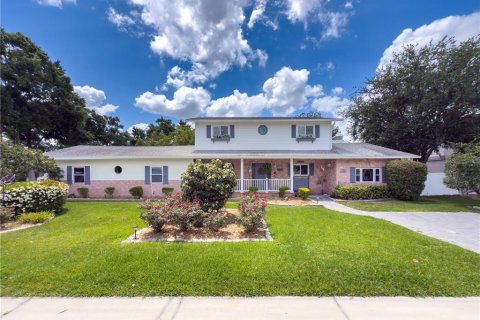 Casa en venta en Palm Harbor, Florida, 4 dormitorios, 238.2 m2 № 1724698 - foto 2