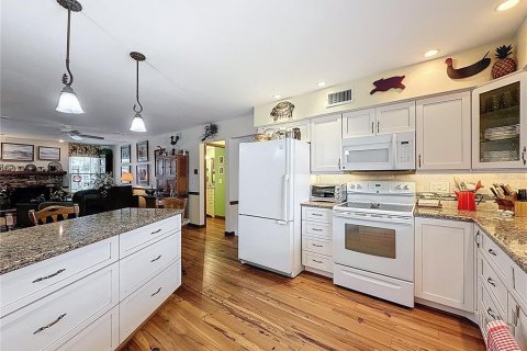 Casa en venta en Palm Harbor, Florida, 4 dormitorios, 238.2 m2 № 1724698 - foto 10