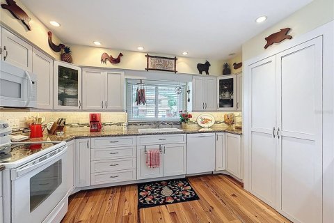 Casa en venta en Palm Harbor, Florida, 4 dormitorios, 238.2 m2 № 1724698 - foto 13