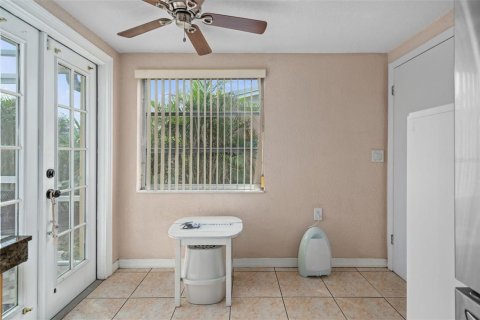 Villa ou maison à vendre à Holiday, Floride: 2 chambres, 125.98 m2 № 2398458 - photo 20