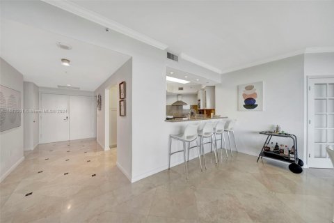 Condo in Hollywood, Florida, 3 bedrooms  № 1807610 - photo 10