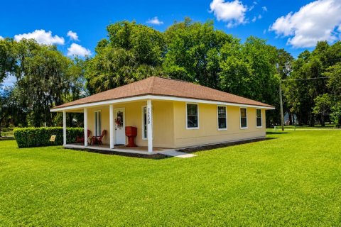 Commercial property in Hawthorne, Florida 93.65 sq.m. № 2277902 - photo 2