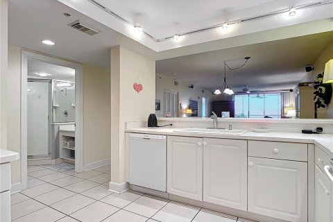 Condominio en venta en New Smyrna Beach, Florida, 2 dormitorios, 156.17 m2 № 1366942 - foto 18
