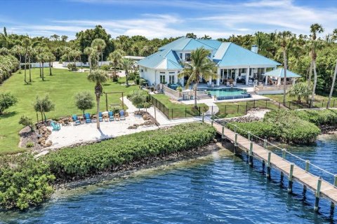 Casa en venta en Punta Gorda, Florida, 4 dormitorios, 470.18 m2 № 2427395 - foto 3