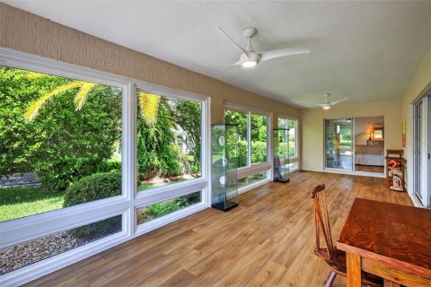 Casa en venta en The Villages, Florida, 3 dormitorios, 193.7 m2 № 1879289 - foto 26