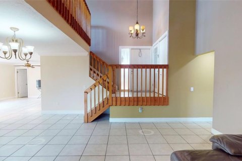 Villa ou maison à vendre à Miami, Floride: 4 chambres, 189.8 m2 № 2037935 - photo 10