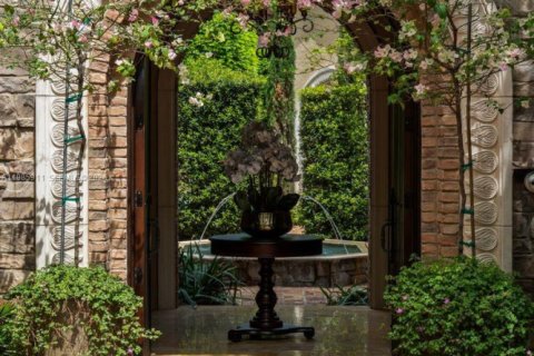 Купить виллу или дом в Пайнкрест, Флорида 6 спален, 615.38м2, № 2049067 - фото 4