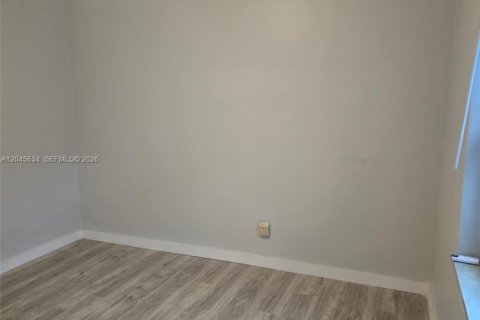 Condominio en alquiler en Miami Beach, Florida, 2 dormitorios, 65.03 m2 № 2260853 - foto 20