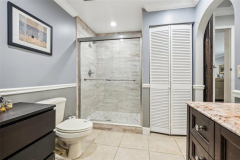 House in Saint Petersburg, Florida 4 bedrooms, 202.53 sq.m. № 1743642 - photo 20