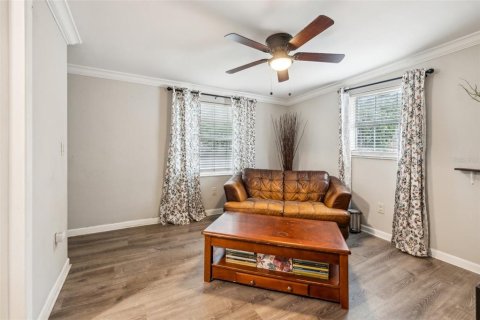 House in Saint Petersburg, Florida 4 bedrooms, 202.53 sq.m. № 1743642 - photo 29
