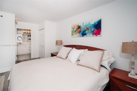 Copropriété à vendre à Aventura, Floride: 2 chambres, 91.97 m2 № 1983004 - photo 11