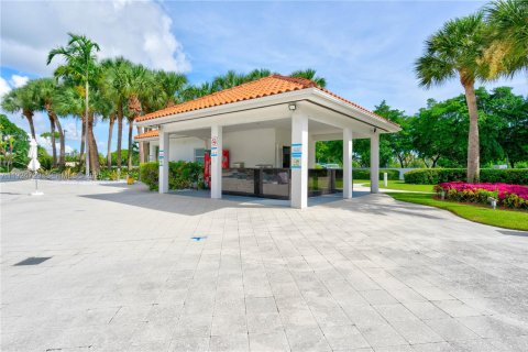 Copropriété à vendre à Aventura, Floride: 2 chambres, 91.97 m2 № 1983004 - photo 19