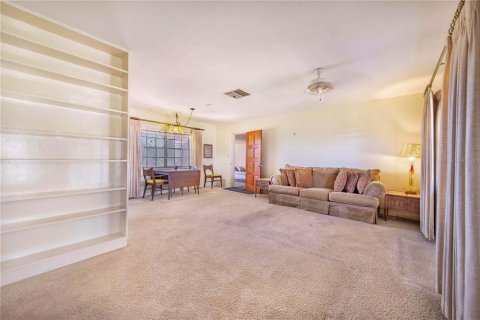 Casa en venta en Haines City, Florida, 3 dormitorios, 104.7 m2 № 1750678 - foto 10