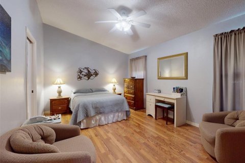 House in New Smyrna Beach, Florida 2 bedrooms, 116.59 sq.m. № 2234941 - photo 29